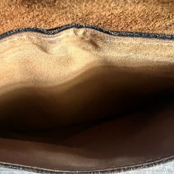 Patricia Nash Floral Red and Orange Portfolio Clutch - Picture 4 of 5